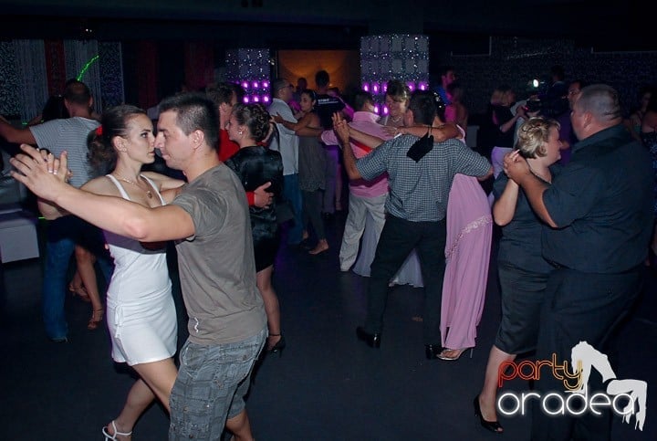 Seară de dans în Life Club, 