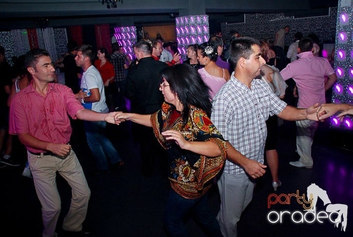 Seară de dans în Life Club, 
