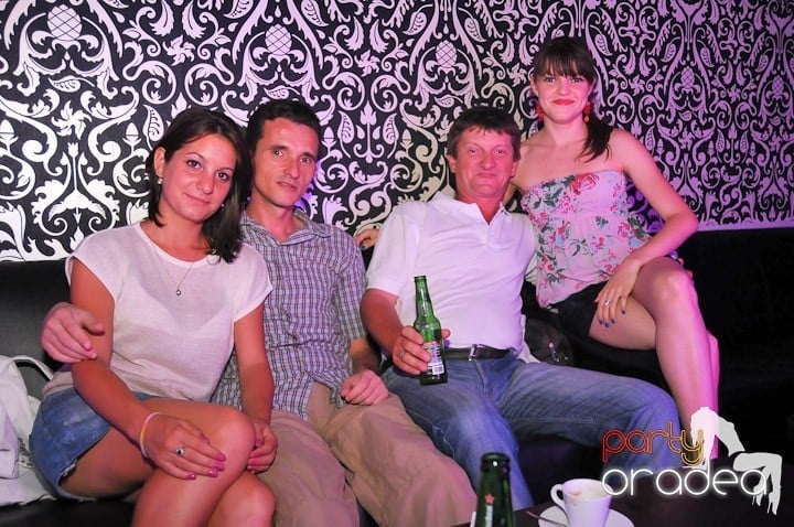 Seară de dans în Life Club, 