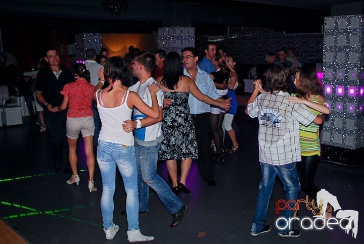 Seară de dans în Life Club, 