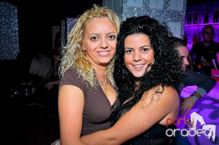 Seară de dans în Life Club,