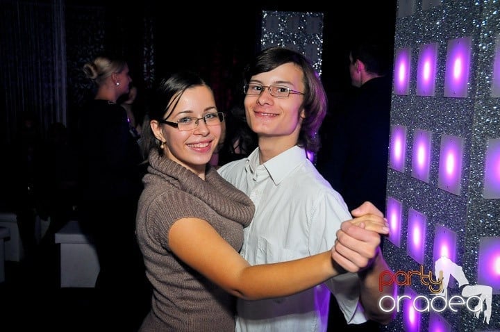 Seară de dans în Life Club,