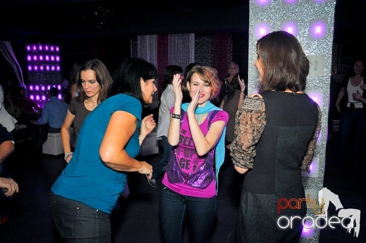 Seară de dans în Life Club,