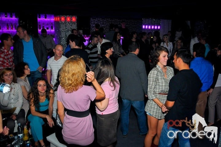 Seară de dans în Life Club,