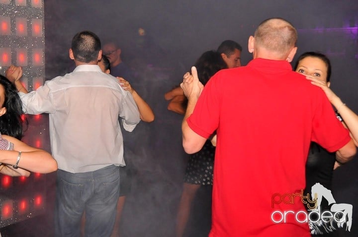 Seară de dans în Life Club, 