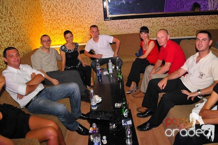 Seară de dans în Life Club, 