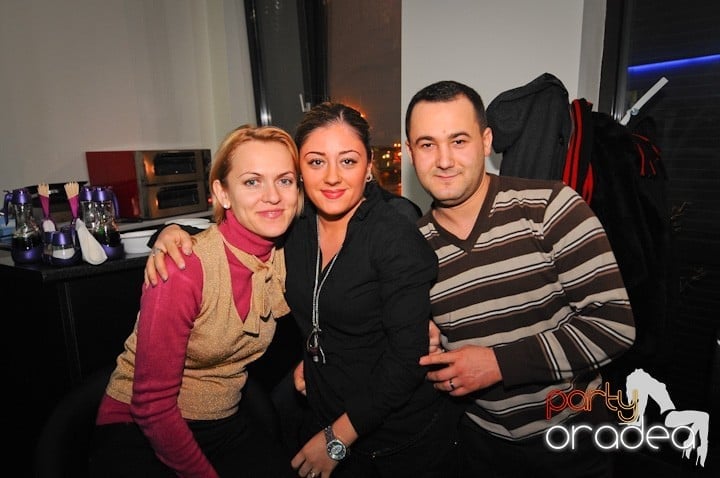 Seară de dans la Blondy's Art Cafe,