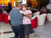 Seară de Dans