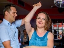 Seară De Dans