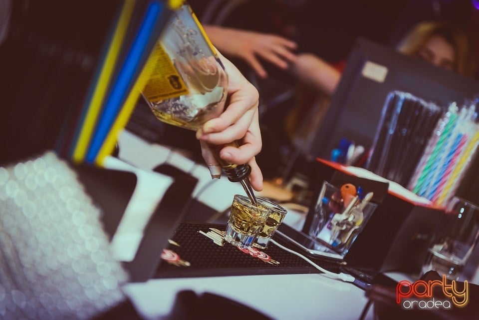 Seară de Halloween în Blanc Coffee, 