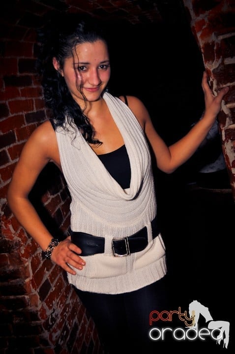 Seară de joi în Club Escape,