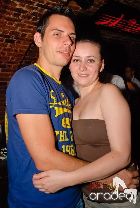 Seară de joi în Club Escape, 