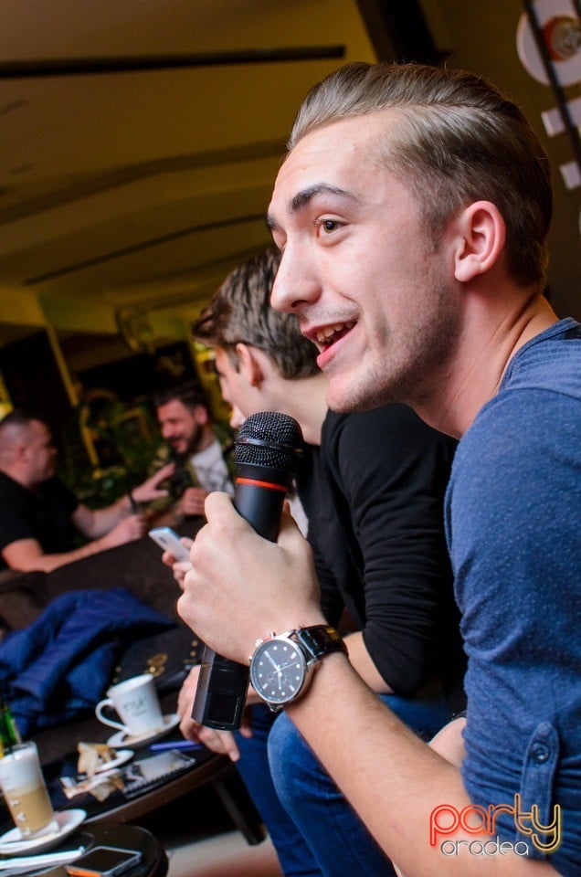 Seară de karaoke, Billy Art Club