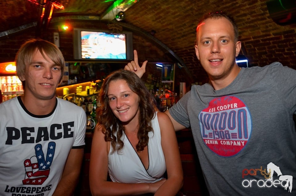 Seara de marţi în Escape, 