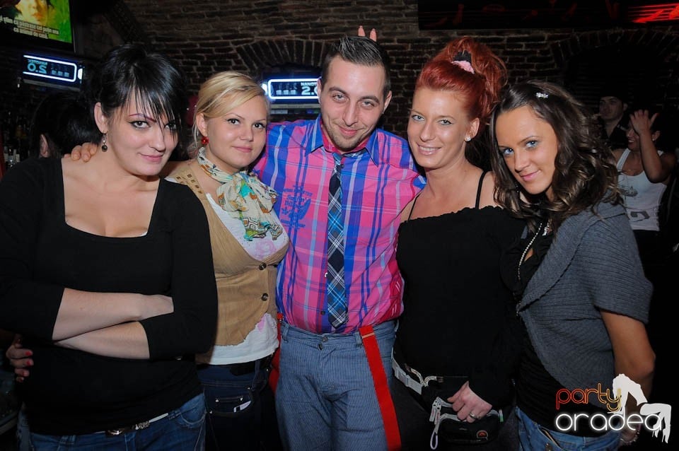 Seară de neuitat în Club Escape, 