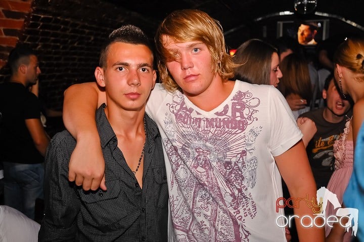 Seară de neuitat în Club Escape, 