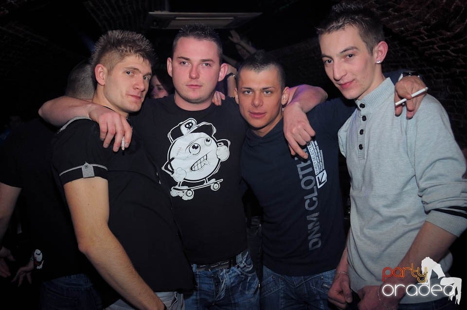 Seară de neuitat în Club Escape, 