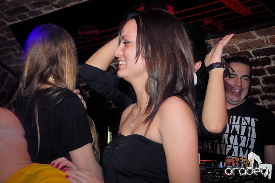 Seară de neuitat în Club Escape, 