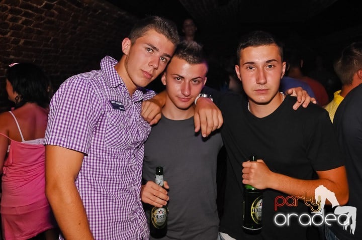 Seară de neuitat în Club Escape, 