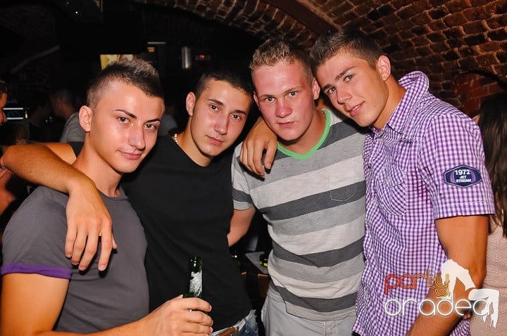 Seară de neuitat în Club Escape, 