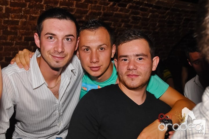 Seară de neuitat în Club Escape, 