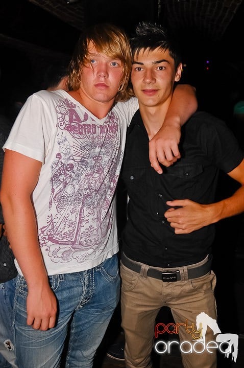 Seară de neuitat în Club Escape, 