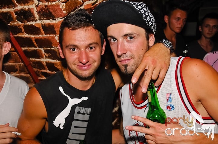 Seară de neuitat în Club Escape, 