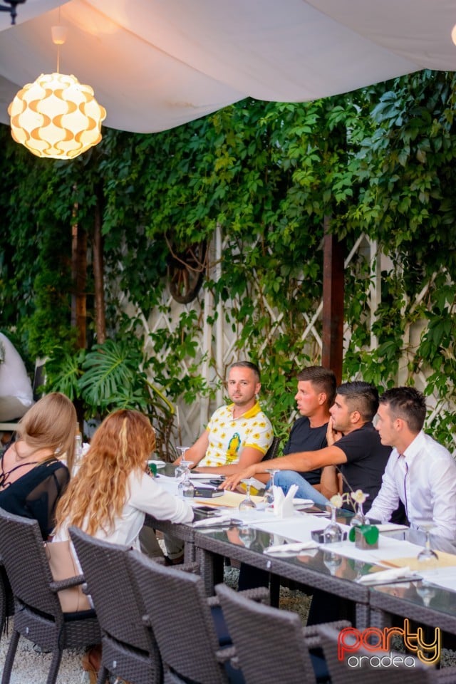 Seară De Peşte, Fructe De Mare & Grill, Vine Summer Garden & Grill