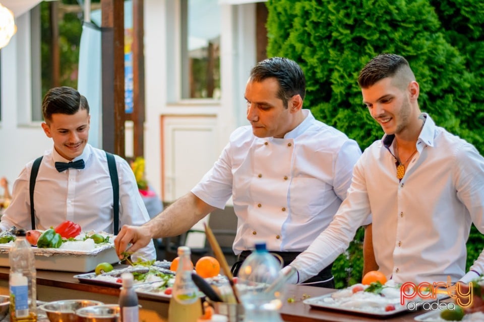 Seară De Peşte, Fructe De Mare & Grill, Vine Summer Garden & Grill