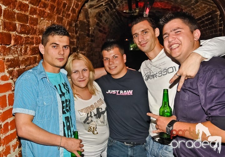 Seara miercuri în Escape, 