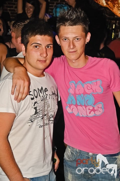 Seara miercuri în Escape, 