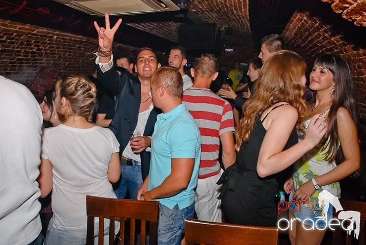 Seara miercuri în Escape, 