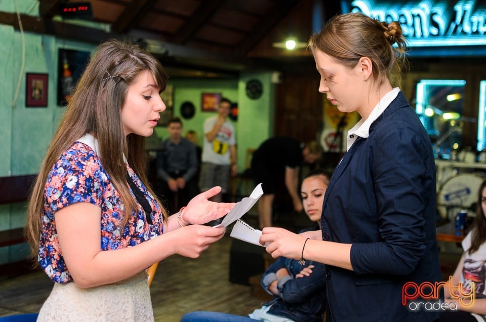 Seară pentru Ana-Maria, Queen's Music Pub