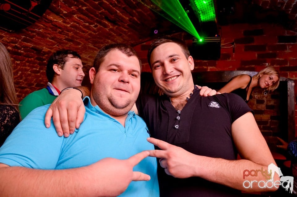 Seara promoţiilor în Club Escape, 