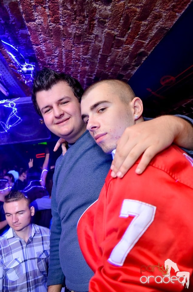 Seara promoţiilor în Club Escape, 