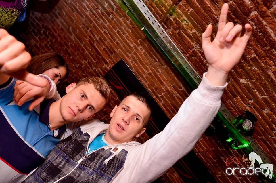 Seara promoţiilor în Club Escape, 