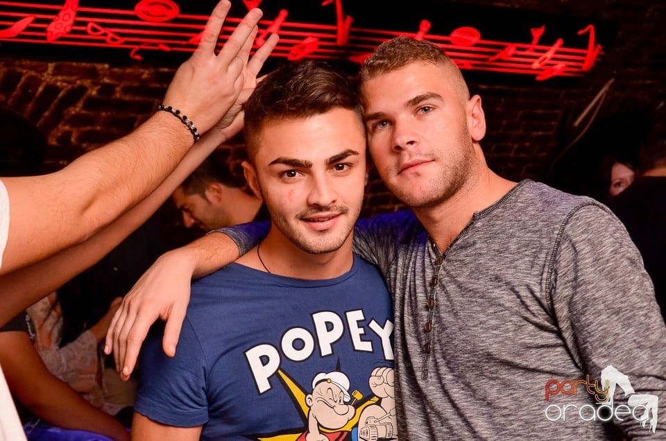 Seara promoţiilor în Club Escape, 