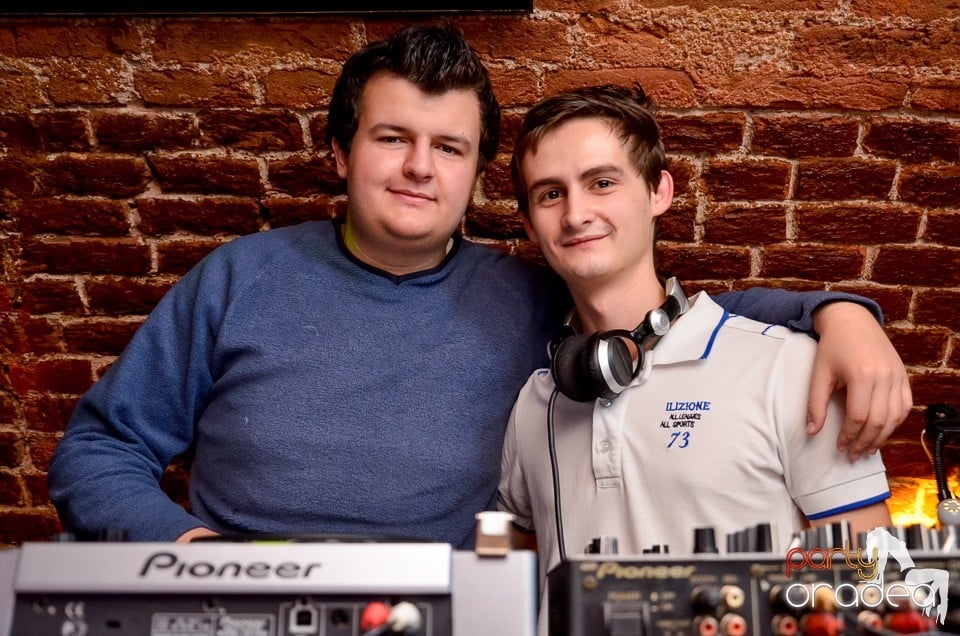 Seara promoţiilor în Club Escape, 