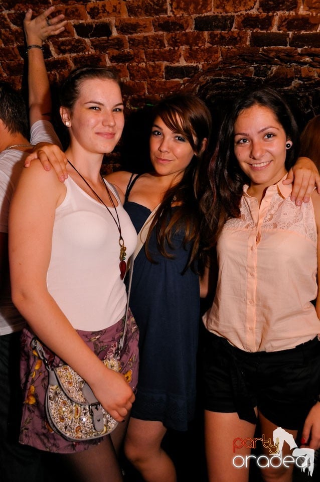 Seara promoţiilor în Club Escape, 