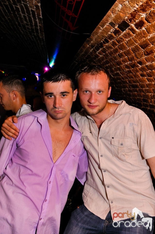 Seara promoţiilor în Club Escape, 