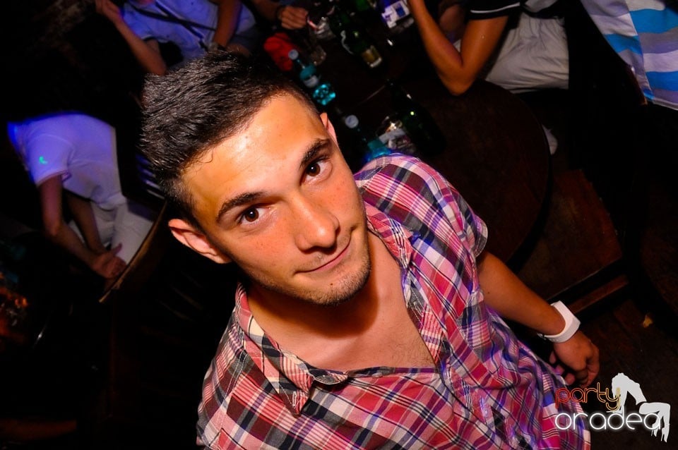 Seara promoţiilor în Club Escape, 