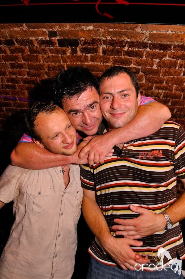 Seara promoţiilor în Club Escape, 