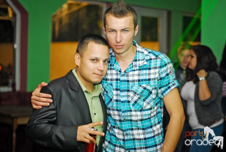 Season Opening Party, Royal Party House