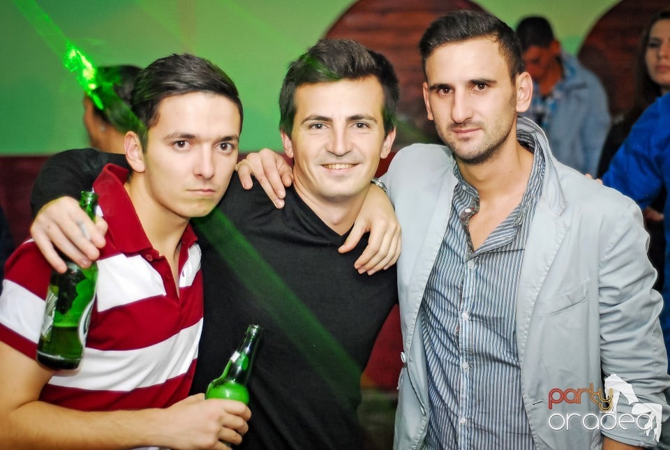 Season Opening Party, Royal Party House