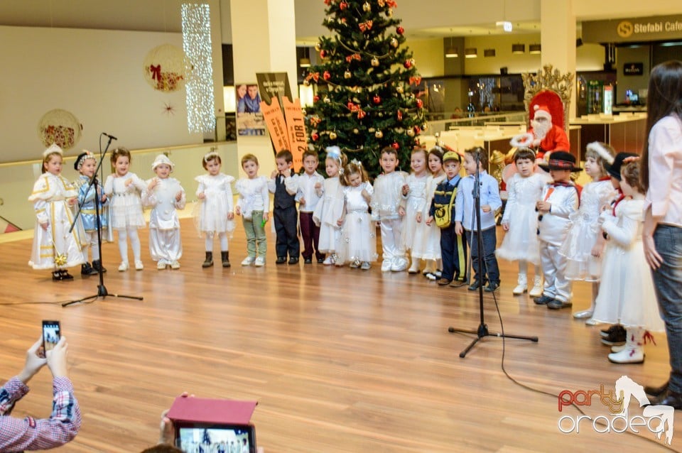 Serbare la Oradea Shopping City,