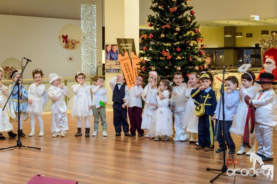 Serbare la Oradea Shopping City,
