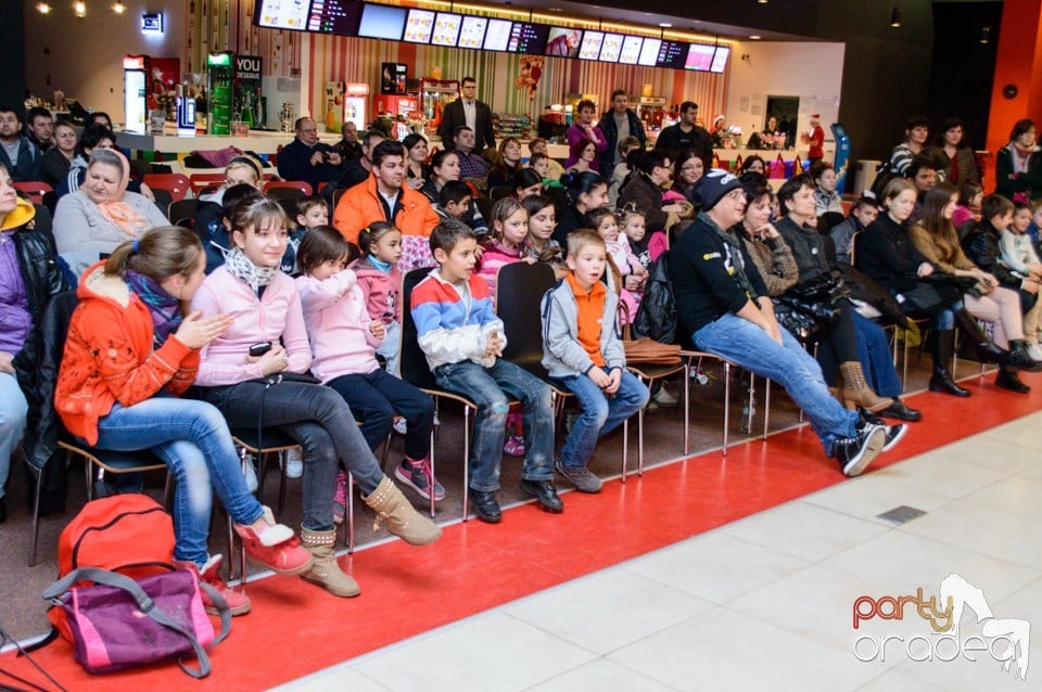 Serbare la Oradea Shopping City,