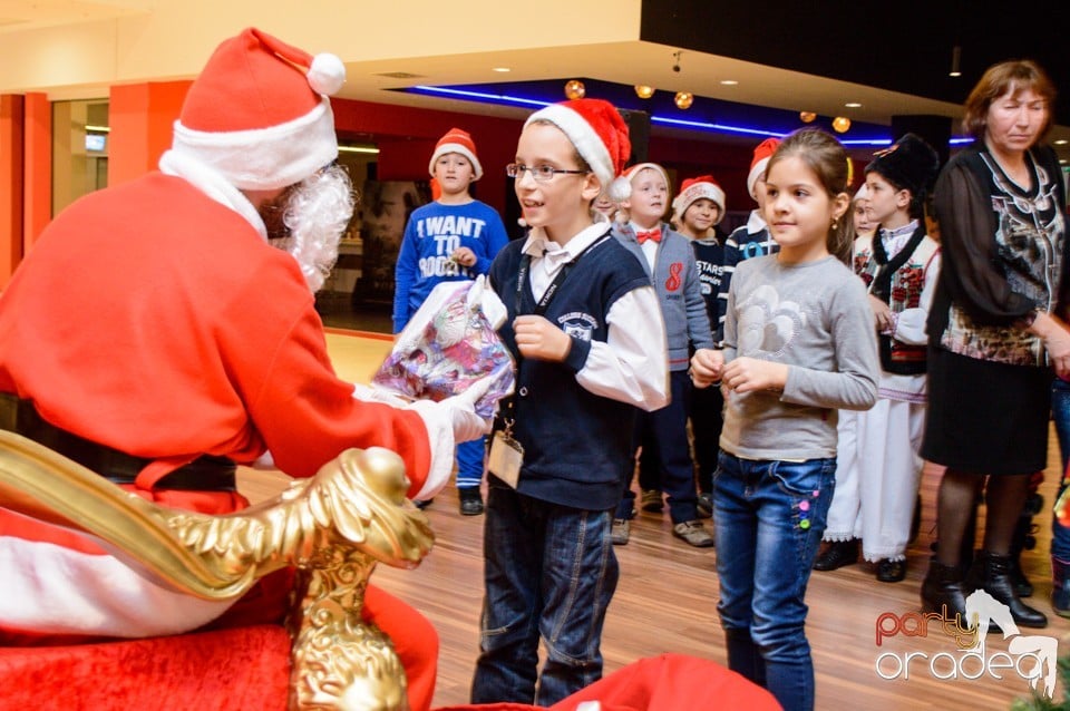 Serbare la Oradea Shopping City,