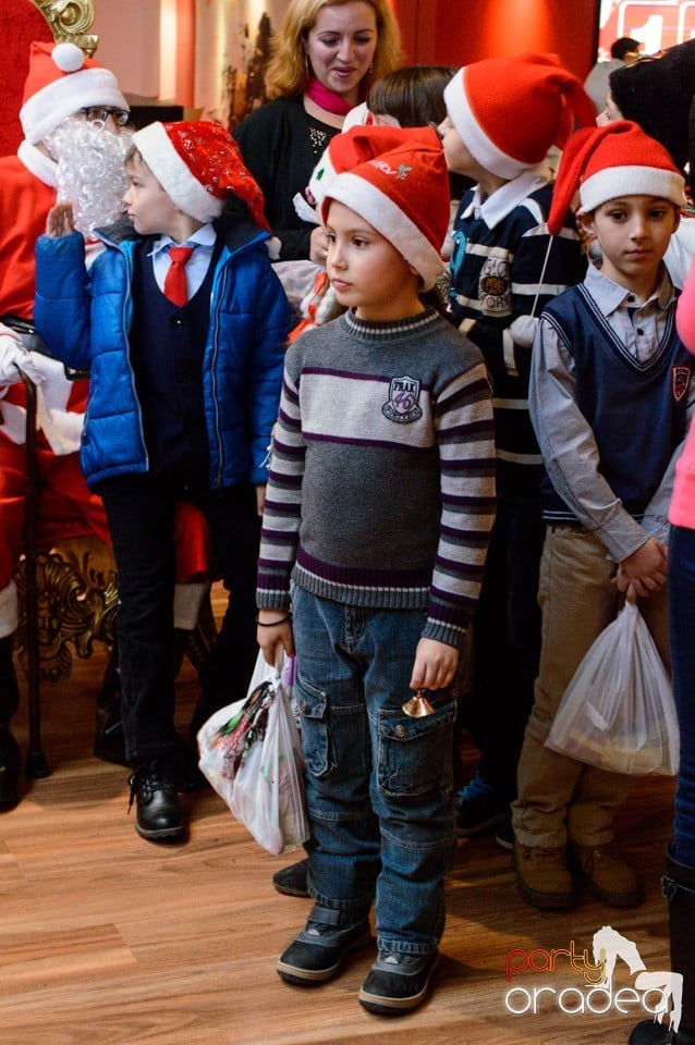 Serbare la Oradea Shopping City,