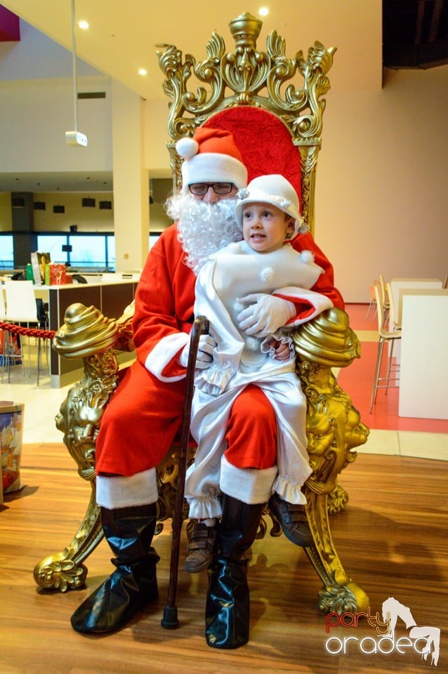 Serbare la Oradea Shopping City,